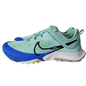 NIB Nike Womens Air Zoom Terra Kiger 8 Mint & Blue Size 9